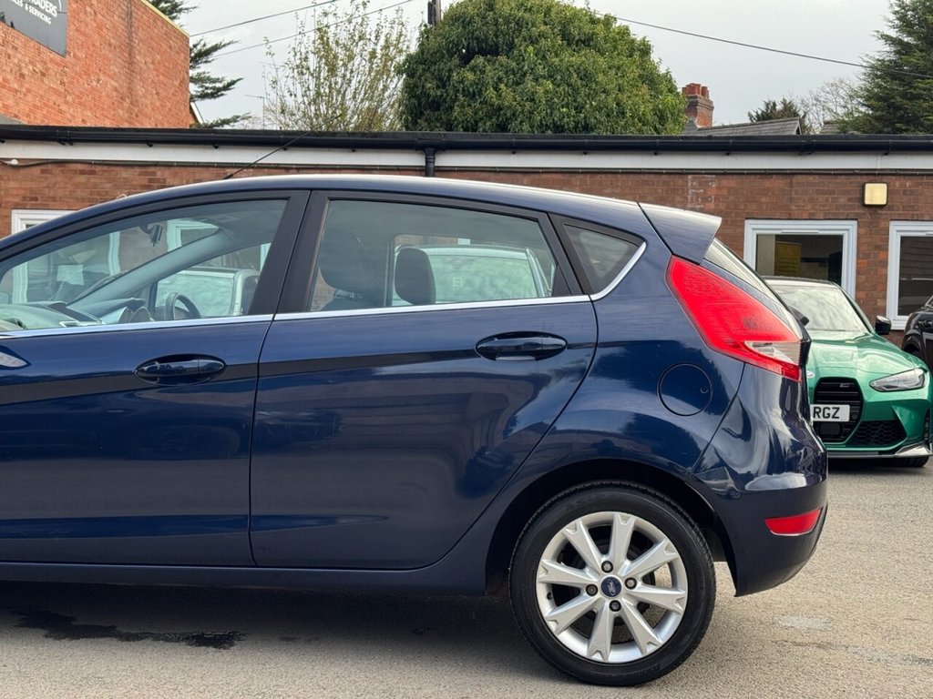 Used Ford Fiesta 2010 for sale - 76380091: Photo 12