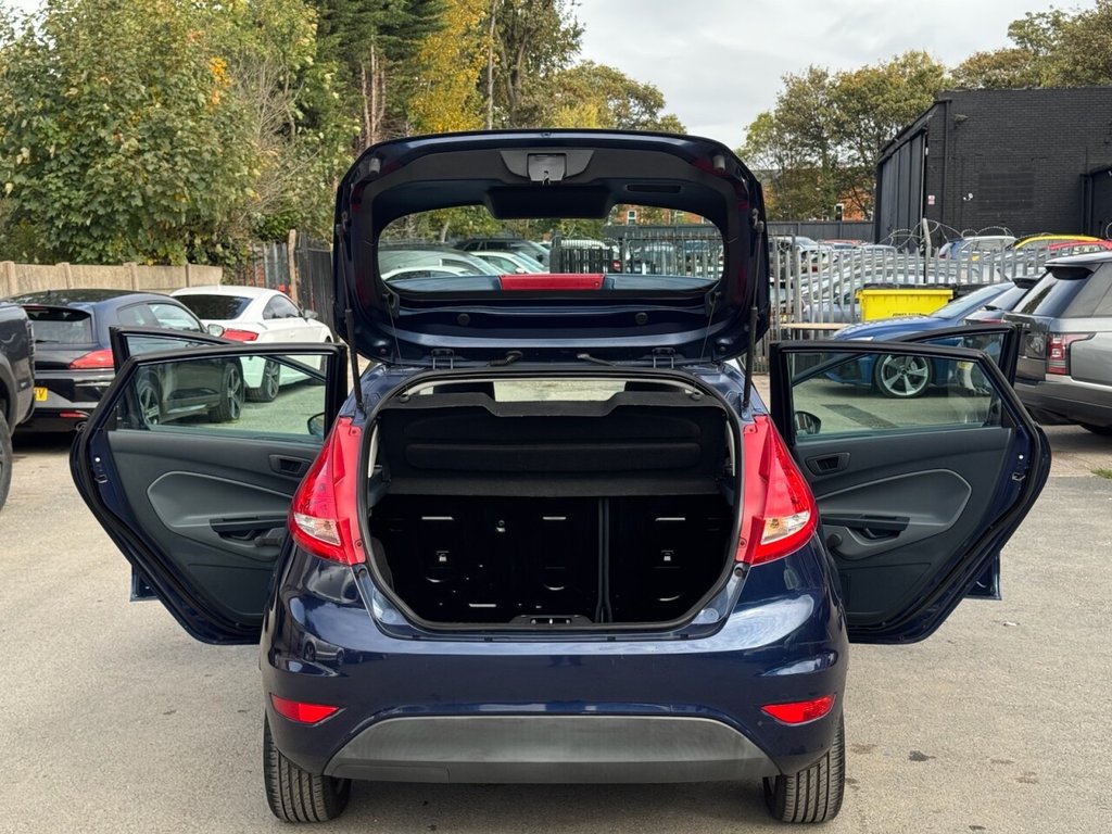 Used Ford Fiesta 2010 for sale - 76380091: Photo 14