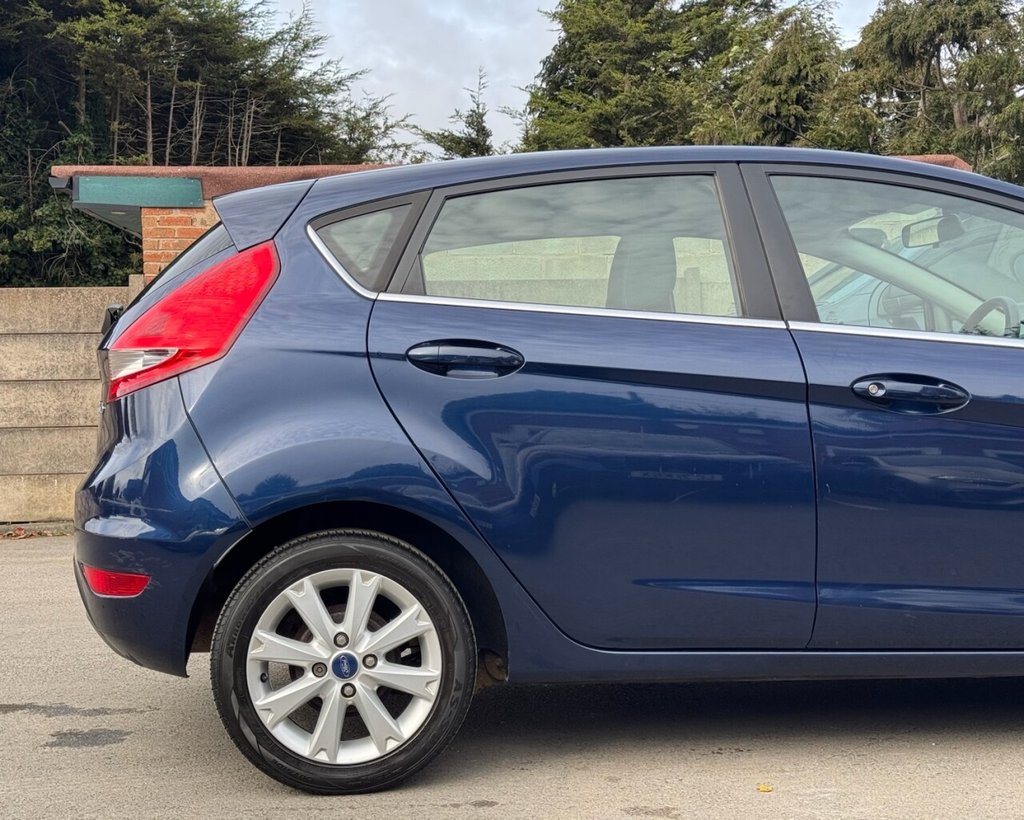 Used Ford Fiesta 2010 for sale - 76380091: Photo 18