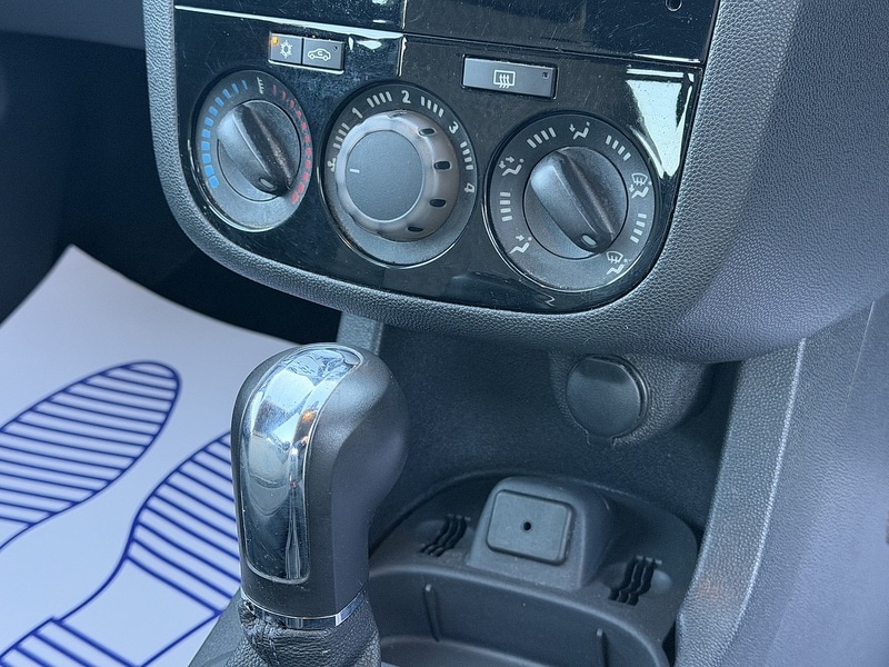 Used Vauxhall Corsa 2013 for sale - 77149346: Photo 24