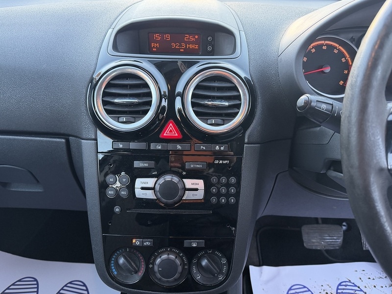 Used Vauxhall Corsa 2013 for sale - 77149346: Photo 25