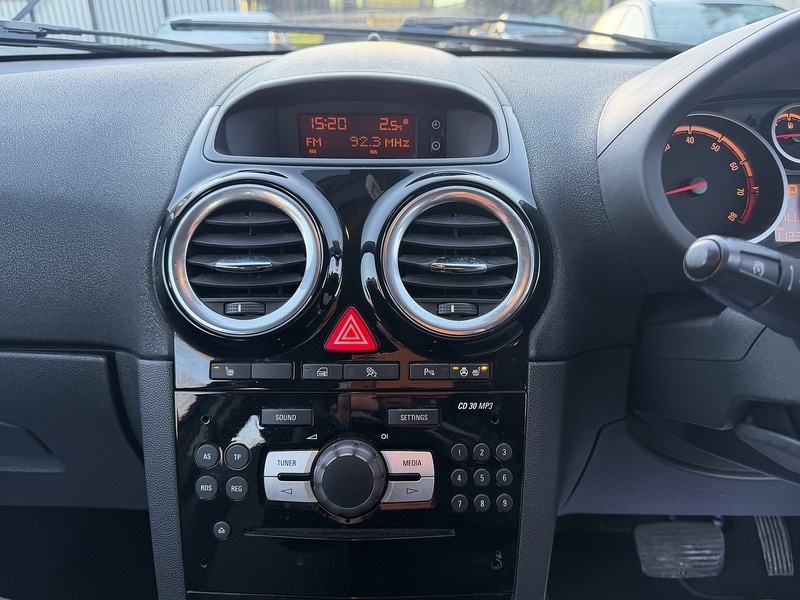 Used Vauxhall Corsa 2013 for sale - 77149346: Photo 28