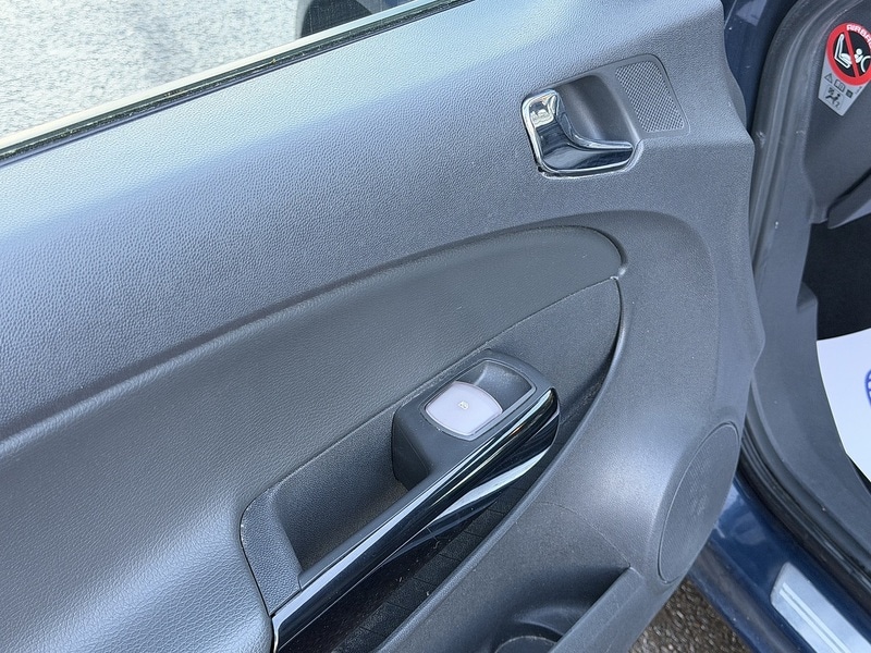 Used Vauxhall Corsa 2013 for sale - 77149346: Photo 41