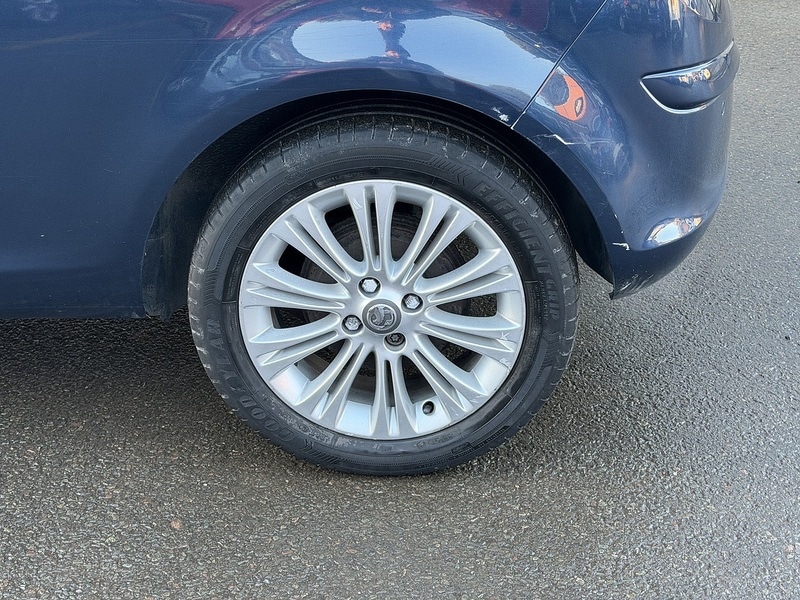 Used Vauxhall Corsa 2013 for sale - 77149346: Photo 49