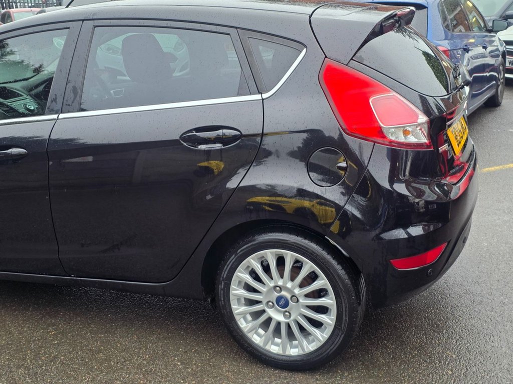 Used Ford Fiesta 2015 for sale - 76973724: Photo 14