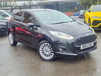 Used Ford Fiesta 2015 for sale - 76973724: Photo