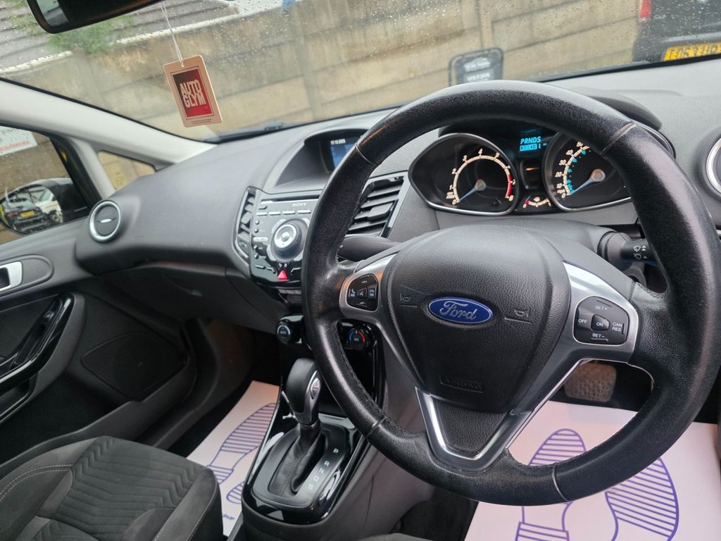Used Ford Fiesta 2015 for sale - 76973724: Photo 31