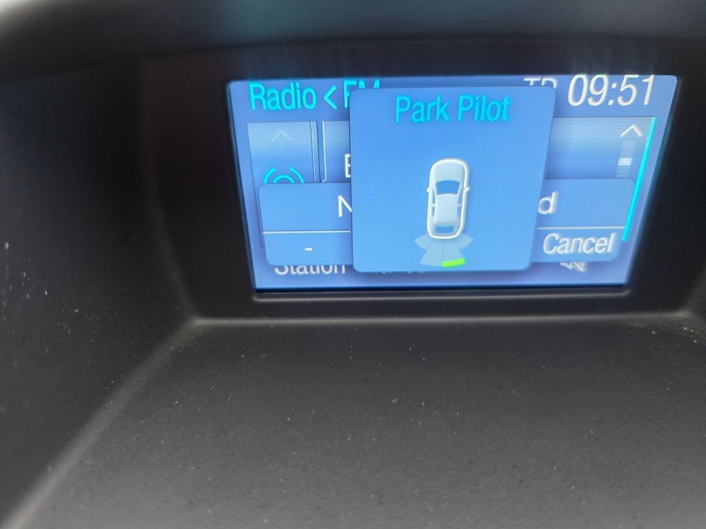 Used Ford Fiesta 2015 for sale - 76973724: Photo 38