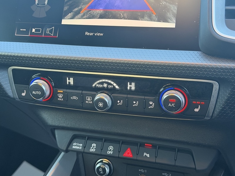 Used Audi A1 2021 for sale - 77162059: Photo 32