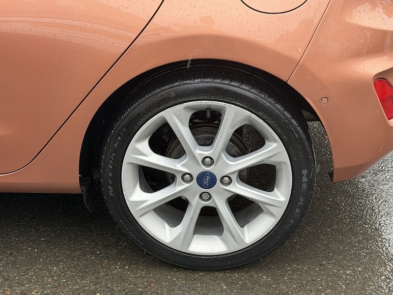 Used Ford Fiesta 2017 for sale - 77342264: Photo 68