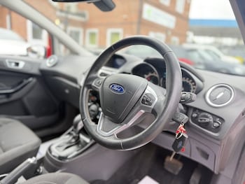 Used Ford Fiesta 2015 for sale - 78294425: Photo