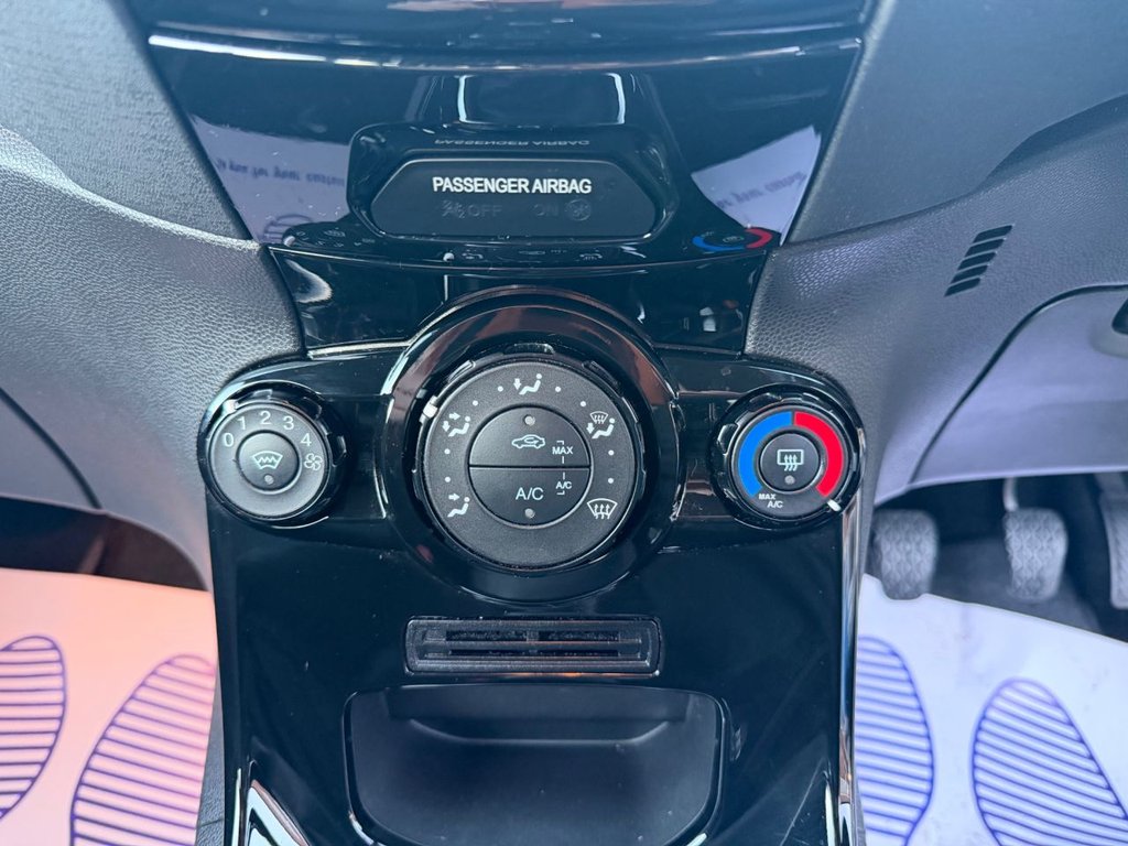 Used Ford Fiesta 2015 for sale - 76698615: Photo 17