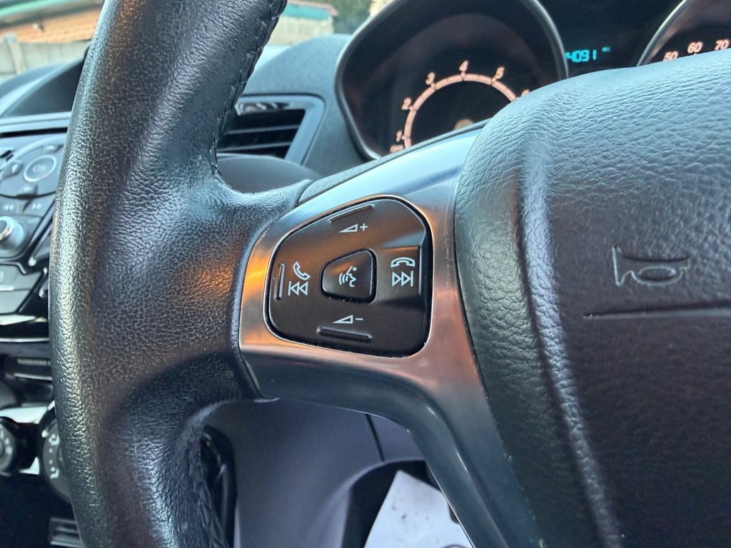 Used Ford Fiesta 2015 for sale - 76698615: Photo 25