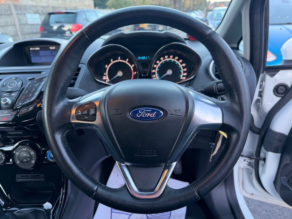 Used Ford Fiesta 2015 for sale - 76698615: Photo 26