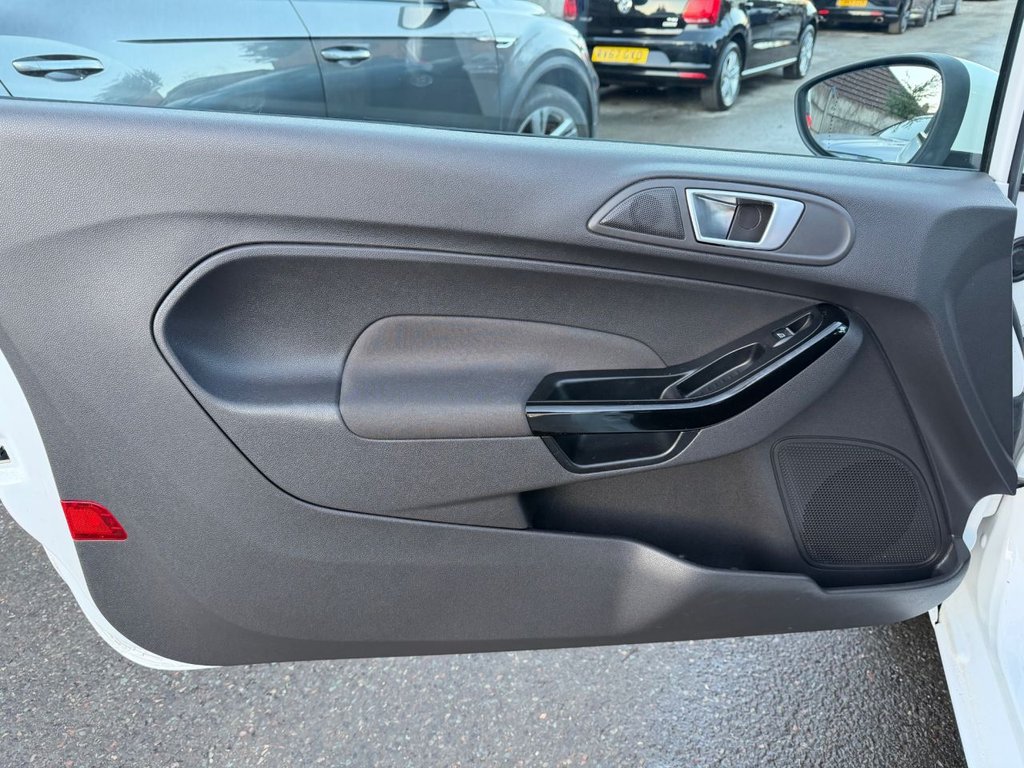 Used Ford Fiesta 2015 for sale - 76698615: Photo 34