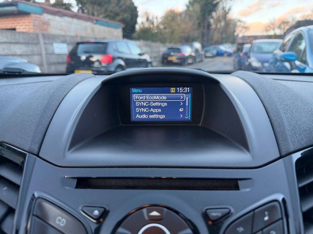 Used Ford Fiesta 2015 for sale - 76698615: Photo 35
