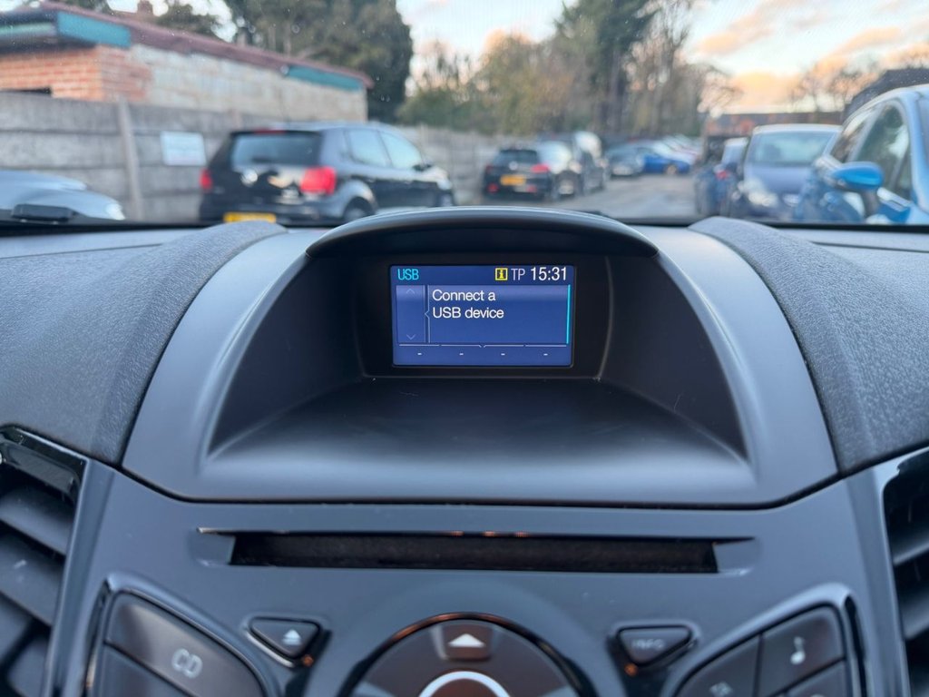 Used Ford Fiesta 2015 for sale - 76698615: Photo 39