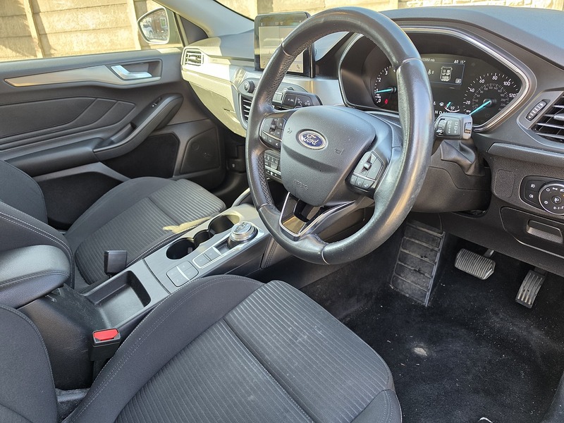Used Ford Focus 2019 for sale - 77920863: Photo 3