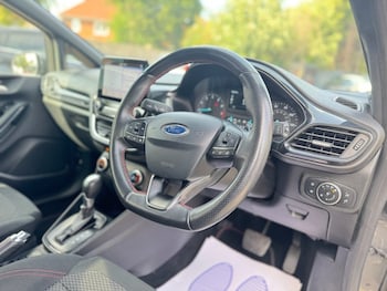 Used Ford Fiesta 2019 for sale - 76255984: Photo 2