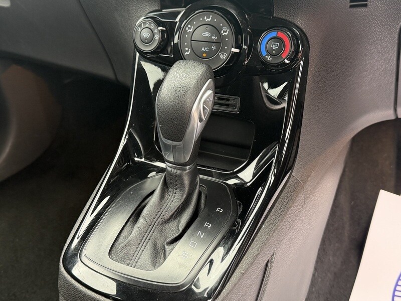 Used Ford Fiesta 2016 for sale - 77850900: Photo 33
