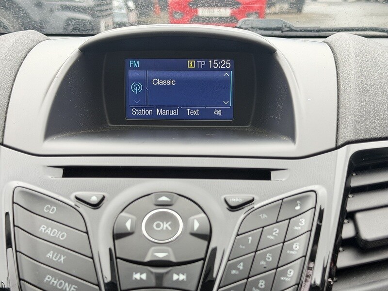 Used Ford Fiesta 2016 for sale - 77850900: Photo 38