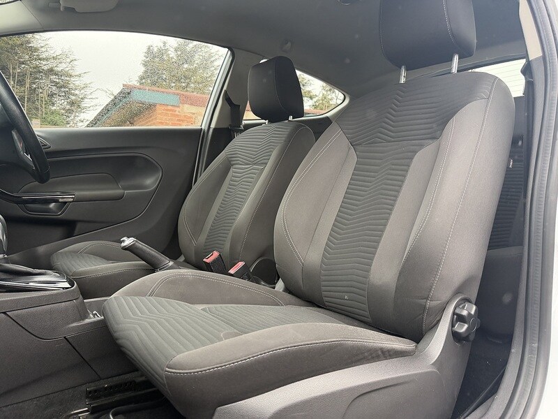 Used Ford Fiesta 2016 for sale - 77850900: Photo 43