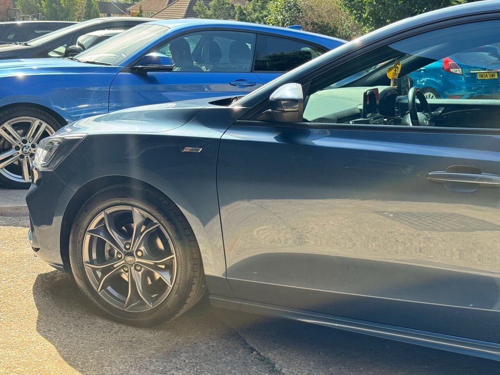 Used Ford Focus 2021 for sale - 76841071: Photo 17