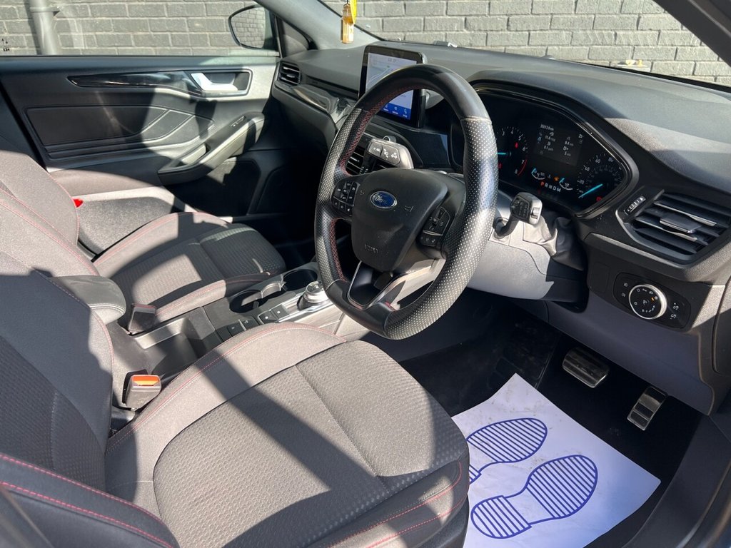 Used Ford Focus 2021 for sale - 76841071: Photo 29