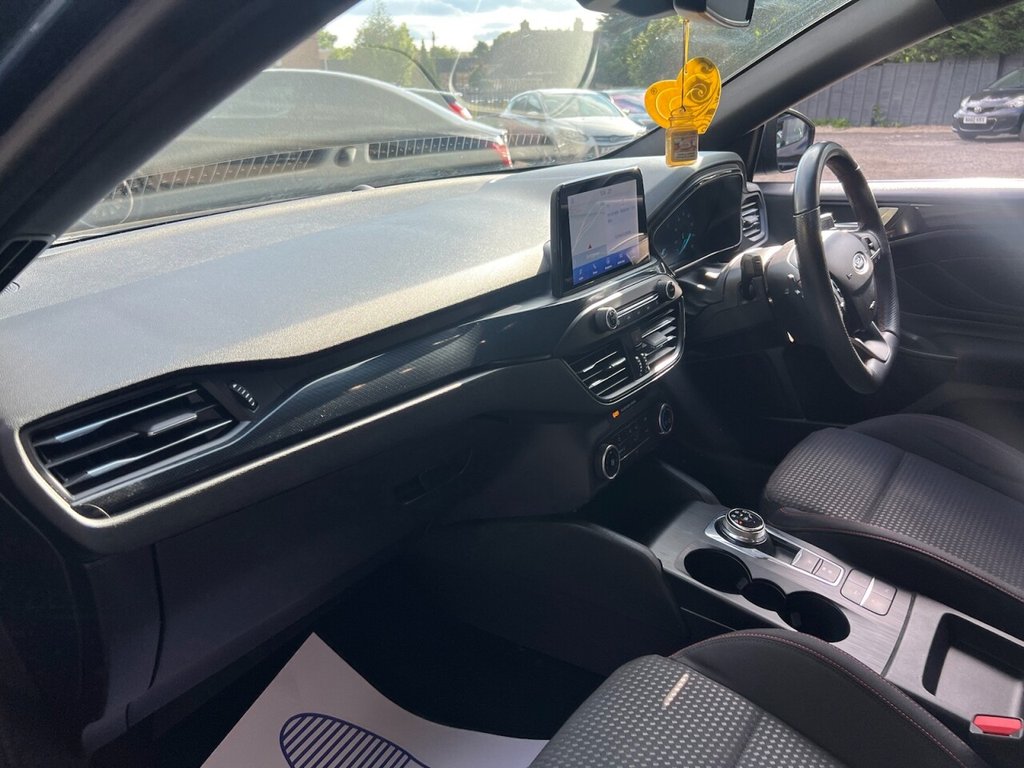 Used Ford Focus 2021 for sale - 76841071: Photo 40