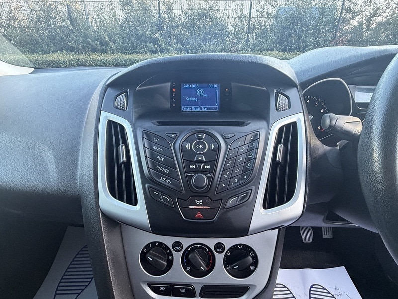 Used Ford Focus 2011 for sale - 77227888: Photo 24