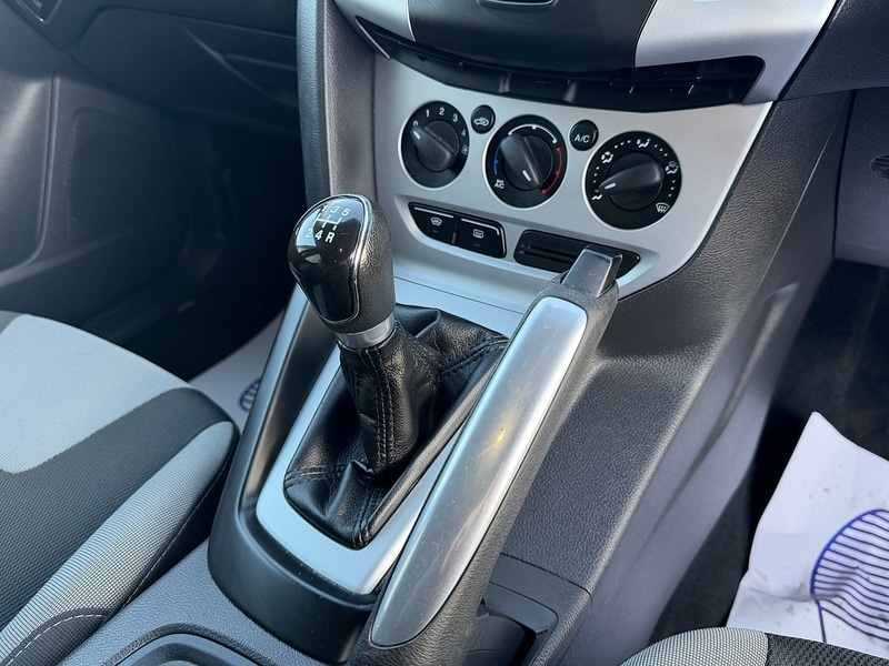 Used Ford Focus 2011 for sale - 77227888: Photo 28