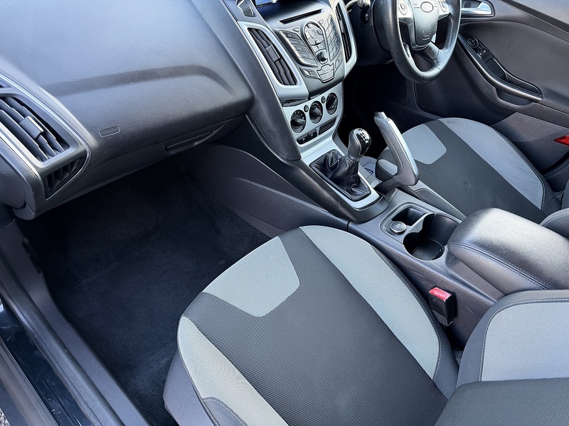 Used Ford Focus 2011 for sale - 77227888: Photo 34