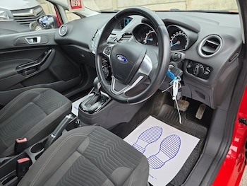 Used Ford Fiesta 2015 for sale - 77632242: Photo