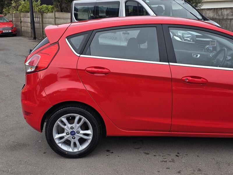 Used Ford Fiesta 2015 for sale - 77632242: Photo 8
