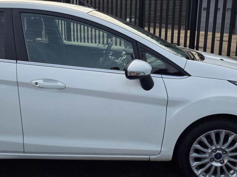 Used Ford Fiesta 2014 for sale - 77149454: Photo 7