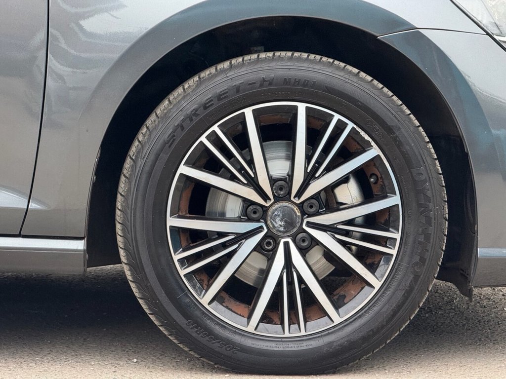 Used Volkswagen Golf 2017 for sale - 76724323: Photo 14