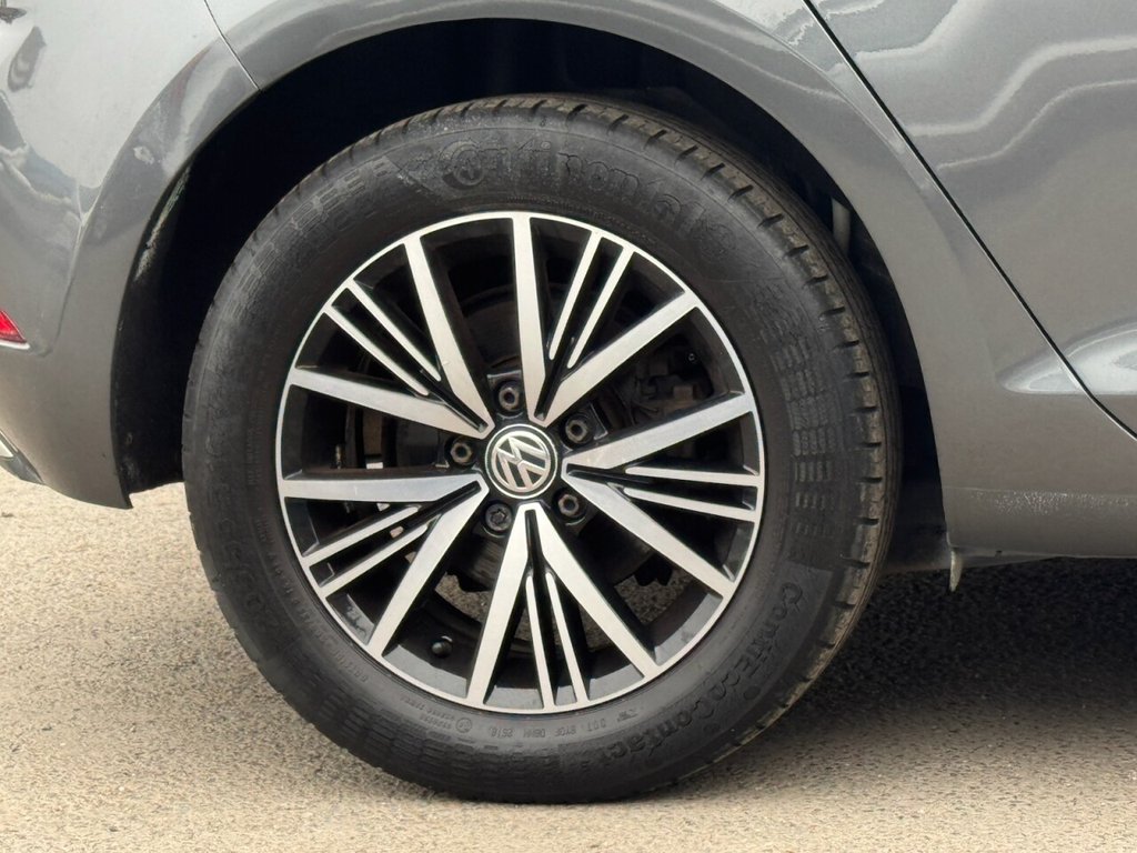 Used Volkswagen Golf 2017 for sale - 76724323: Photo 15