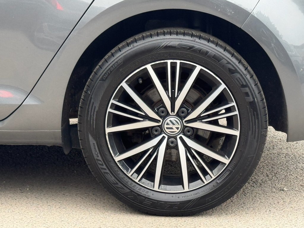 Used Volkswagen Golf 2017 for sale - 76724323: Photo 16