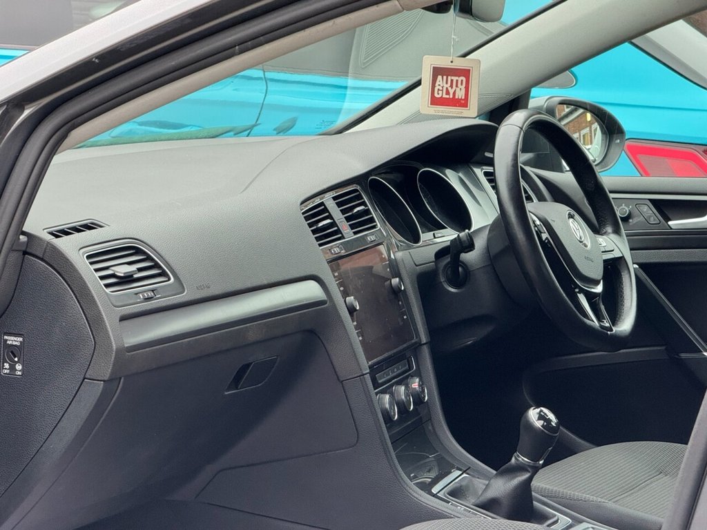 Used Volkswagen Golf 2017 for sale - 76724323: Photo 22