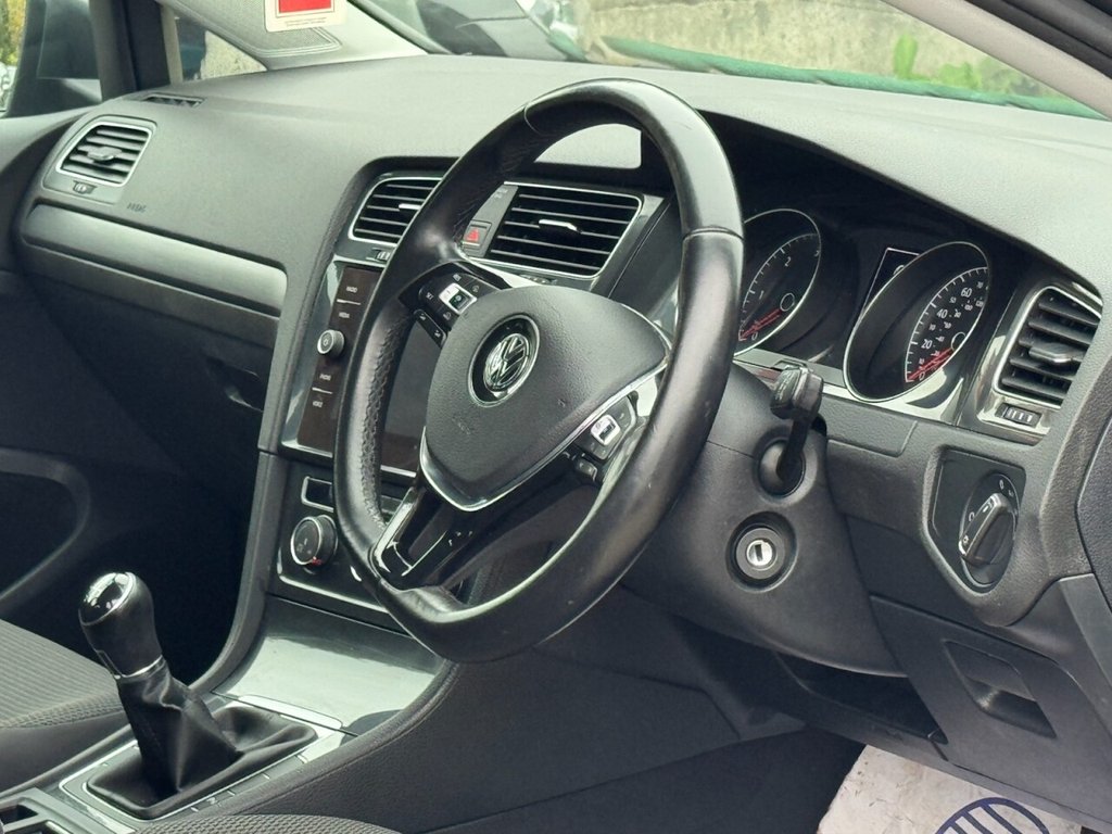 Used Volkswagen Golf 2017 for sale - 76724323: Photo 33