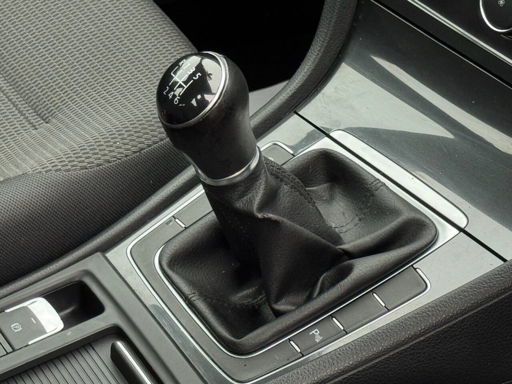 Used Volkswagen Golf 2017 for sale - 76724323: Photo 36