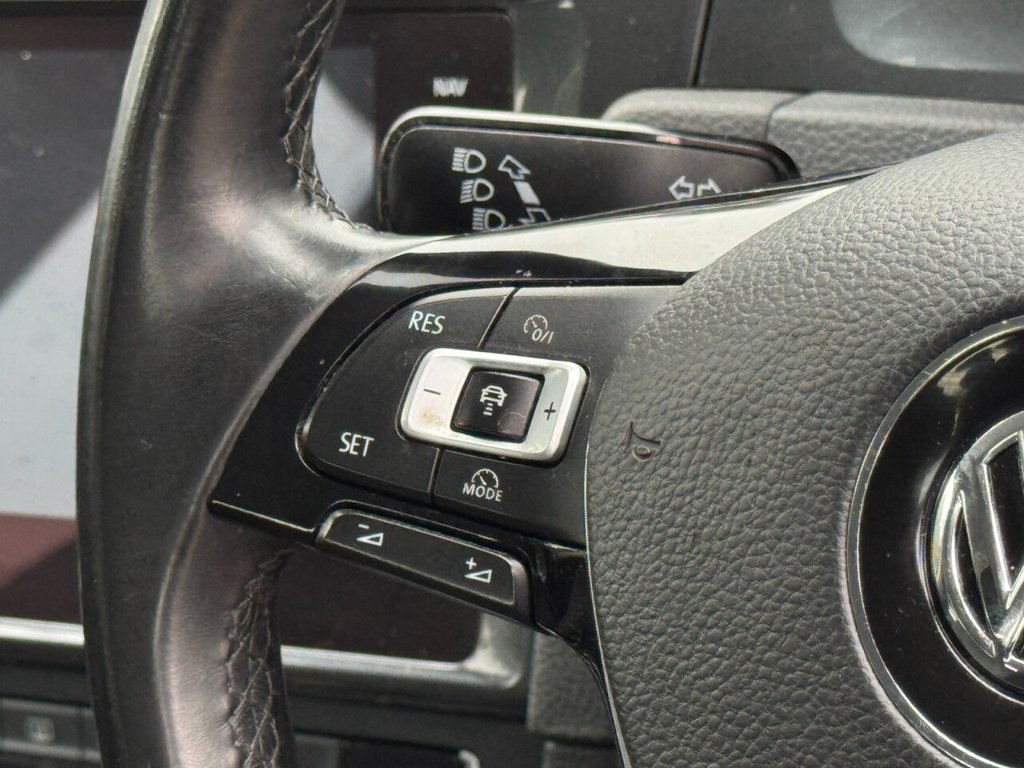 Used Volkswagen Golf 2017 for sale - 76724323: Photo 40