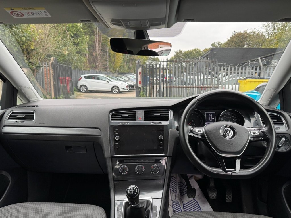 Used Volkswagen Golf 2017 for sale - 76724323: Photo 44