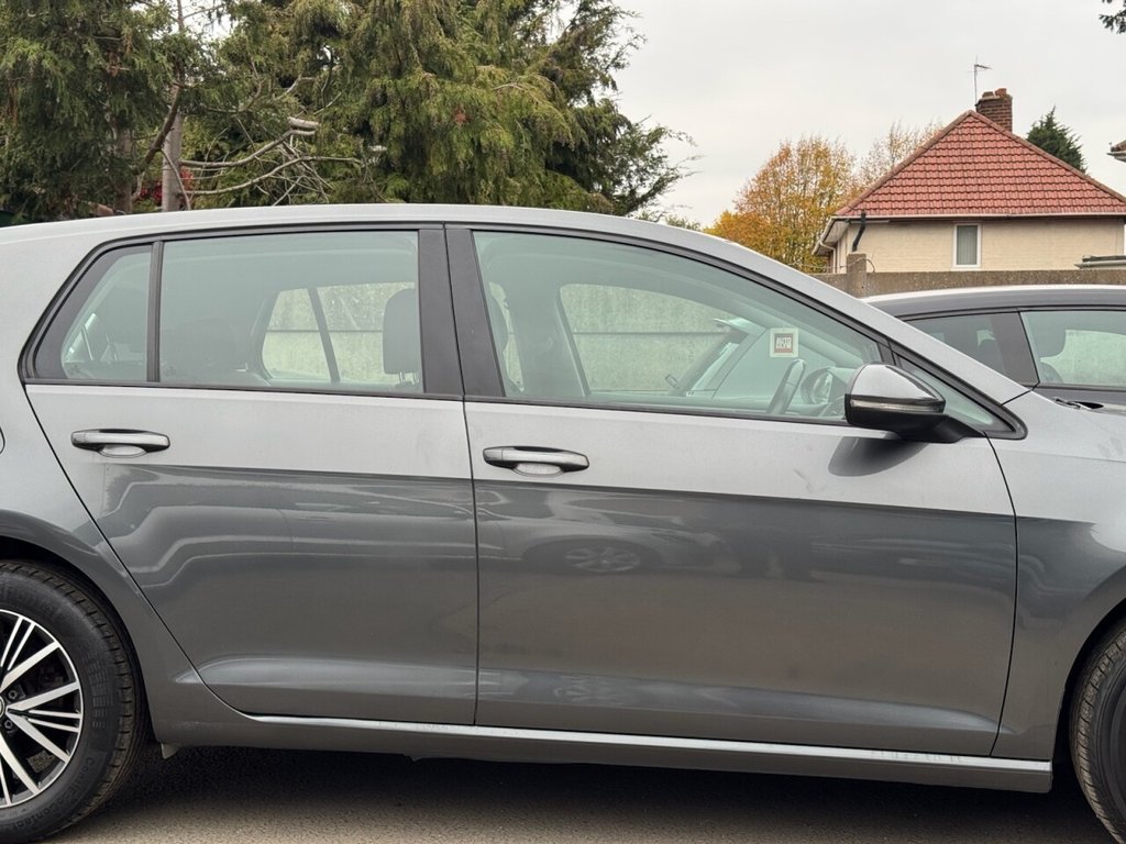 Used Volkswagen Golf 2017 for sale - 76724323: Photo 6