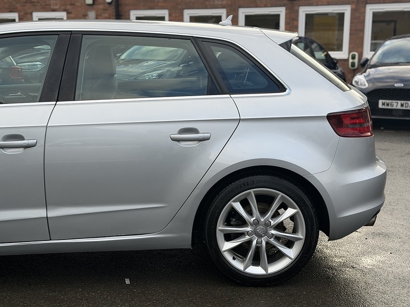 Used Audi A3 2013 for sale - 77437880: Photo 13