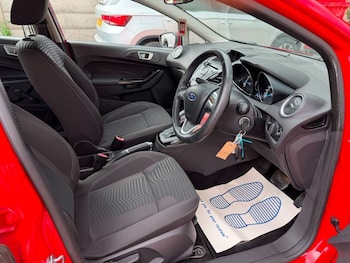 Used Ford Fiesta 2015 for sale - 79608225: Photo