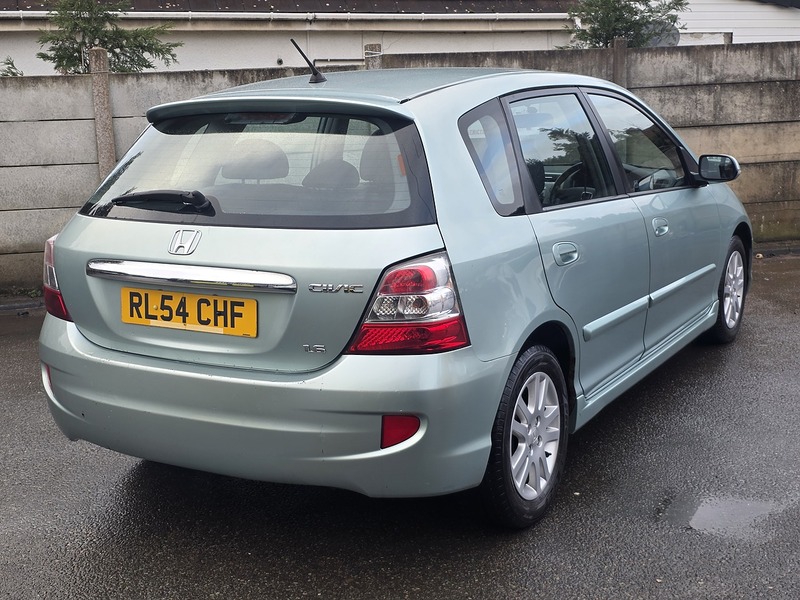 Used Honda Civic 2005 for sale - 77172767: Photo 12