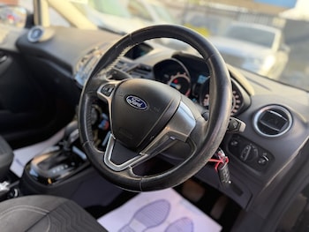 Used Ford Fiesta 2015 for sale - 78367661: Photo