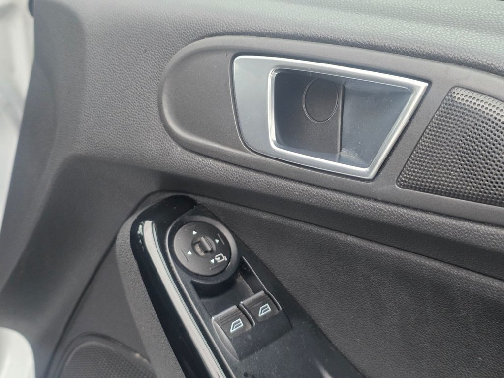 Used Ford Fiesta 2017 for sale - 76985716: Photo 29