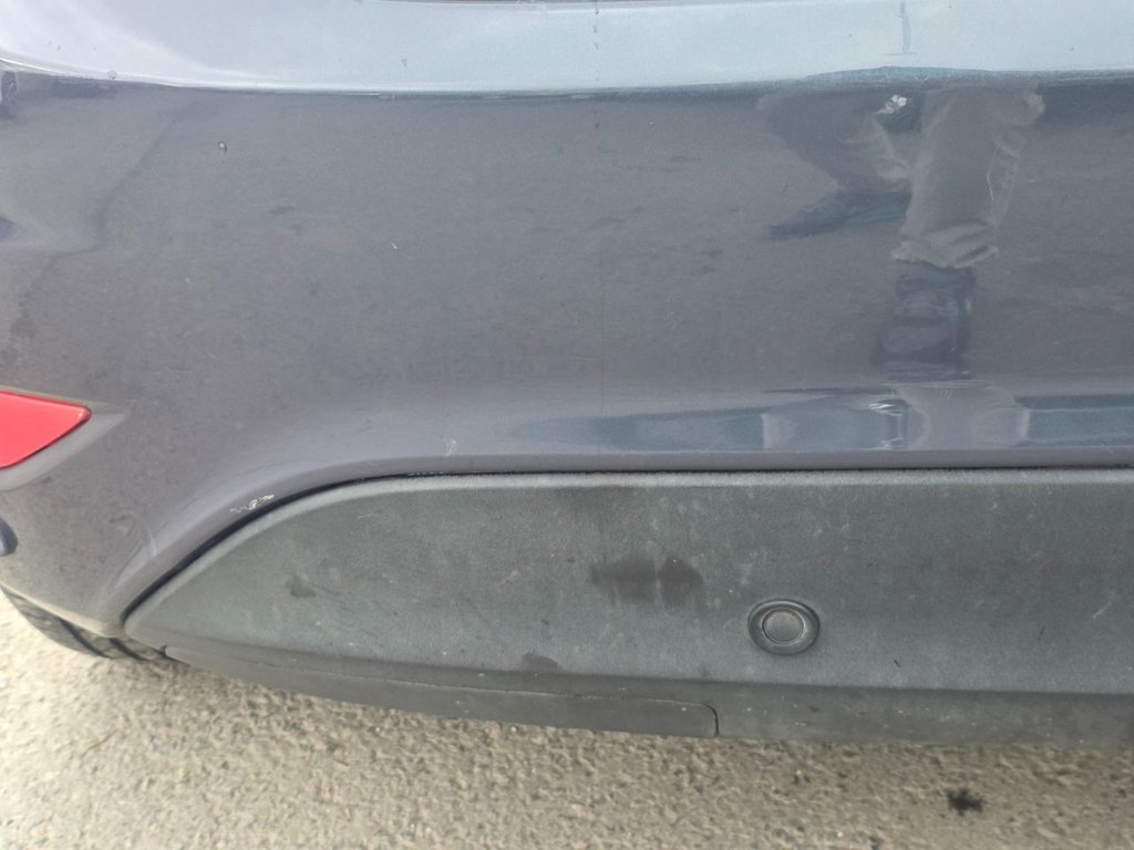 Used Ford Fiesta 2015 for sale - 76356939: Photo 11